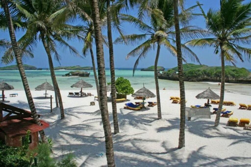 White Villa - Paparemo Beach Watamu Luaran gambar