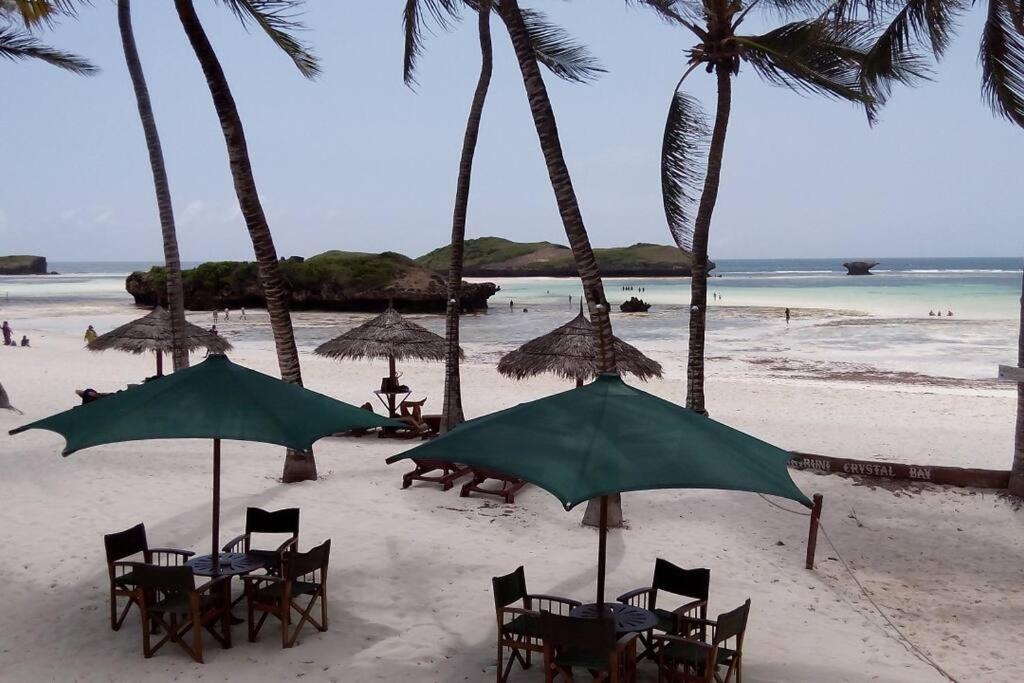 White Villa - Paparemo Beach Watamu Luaran gambar